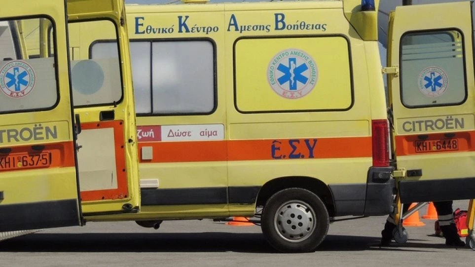 Διασωληνωμένο στο Παίδων τετράχρονο κοριτσάκι που έπεσε από μπαλκόνι